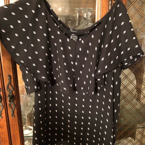 Torrid Blouse NWT - Picture 3 of 6